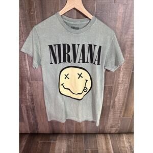 Nirvana‎ Smiley Face Unisex Green Short Sleeve T-Shirt Small